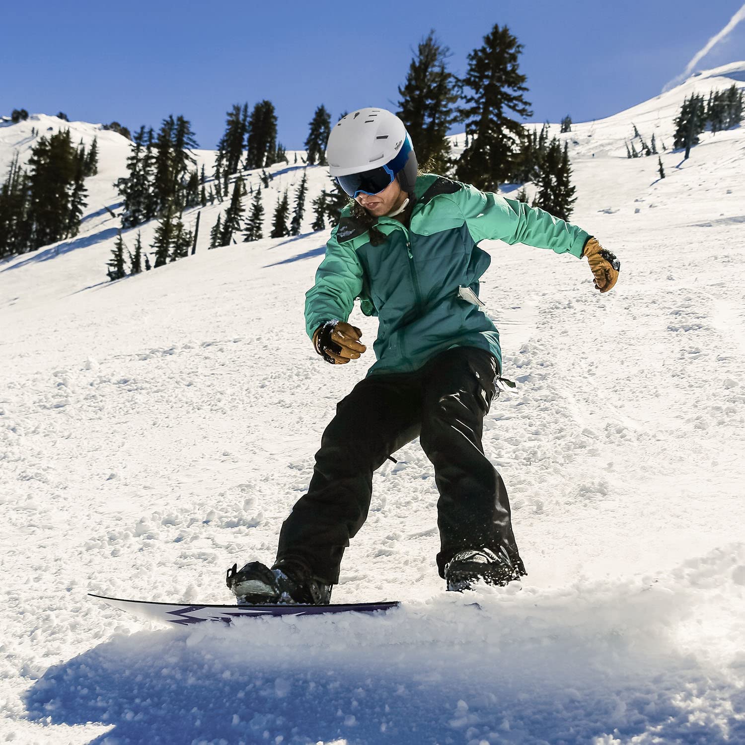 SKIING